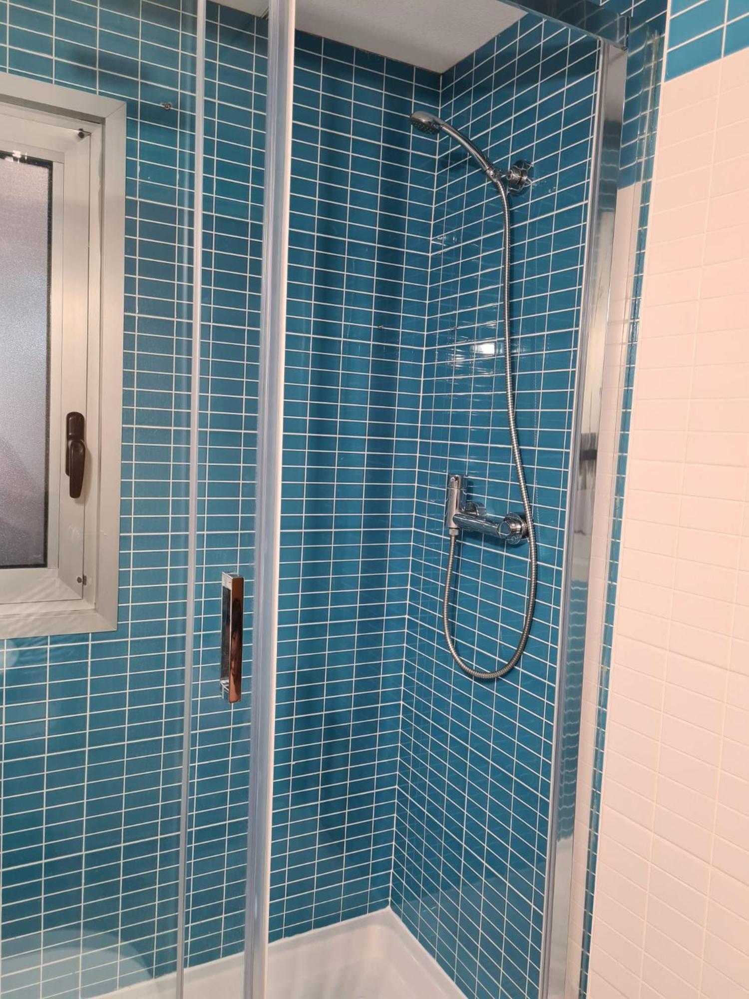 Ferienwohnung Quarto Com Banheiro Privado Em Apartamento Familiar Alicante Exterior foto