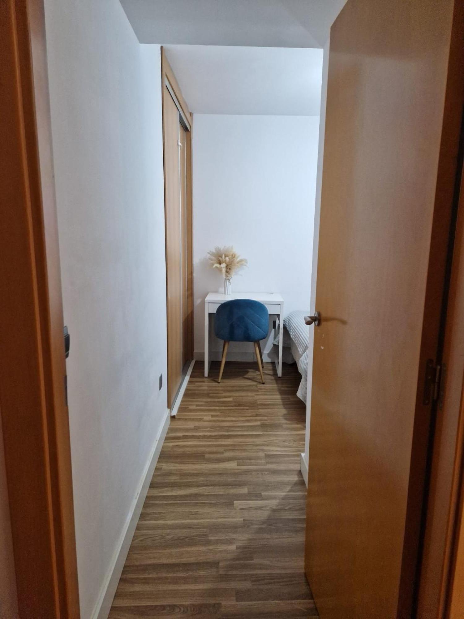 Ferienwohnung Quarto Com Banheiro Privado Em Apartamento Familiar Alicante Exterior foto